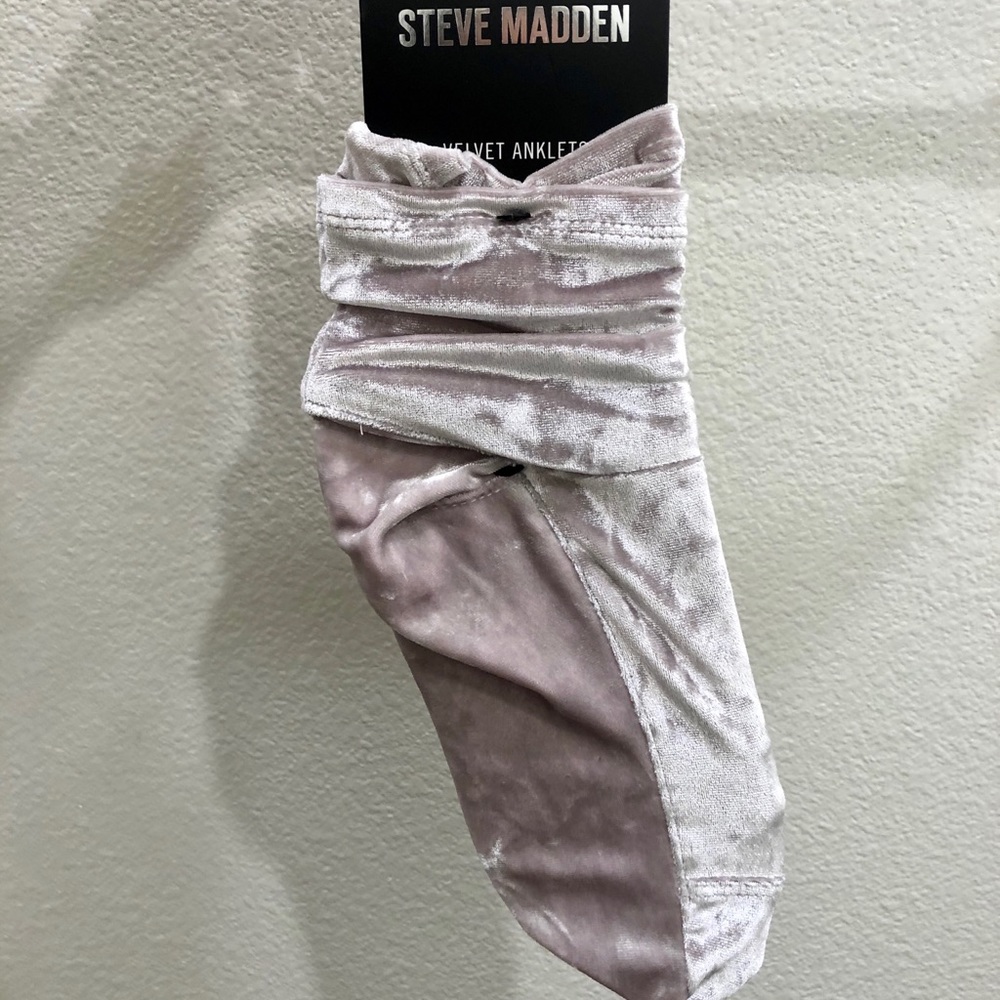 Steven Madden Velvet Anklets